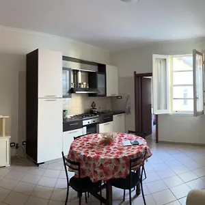 https://affittacamere-appartamento-centralissimo-adiacente-ospedale.in-sardinia.net