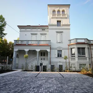 https://villa-benatti.emilia-romagnahotels.net